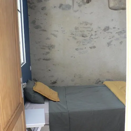 Séjour confort au port de Dinan Extérieur photo