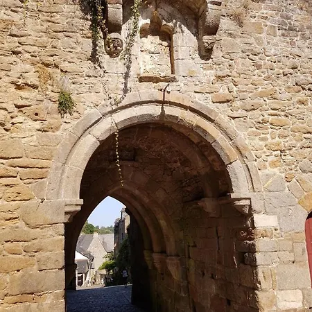 Séjour confort au port de Dinan Extérieur photo